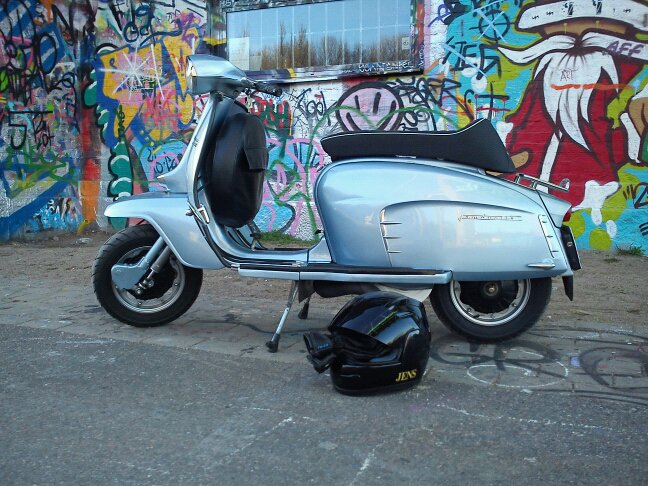 Lambretta_201104.jpg
