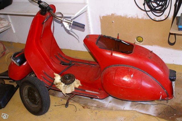 1954VespaElit.jpg