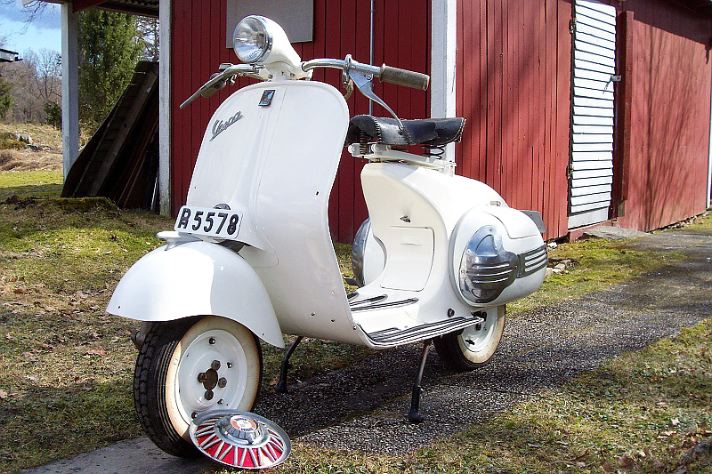 Vespa_Super 150_1955.jpg