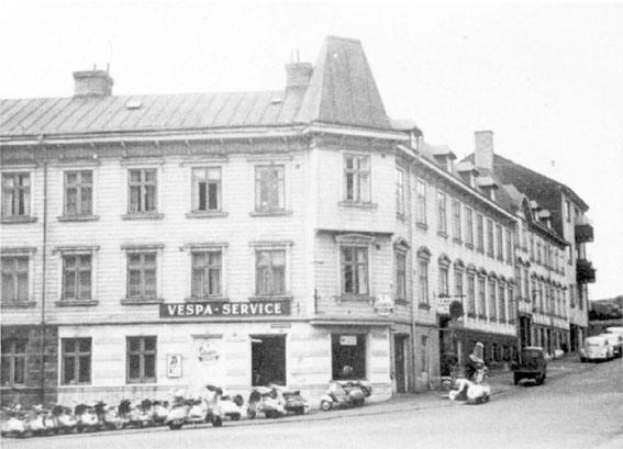 VespaService-Storebackegatan-Goteborg-m046.jpg
